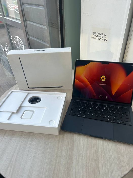 MacBook Air M2 2022