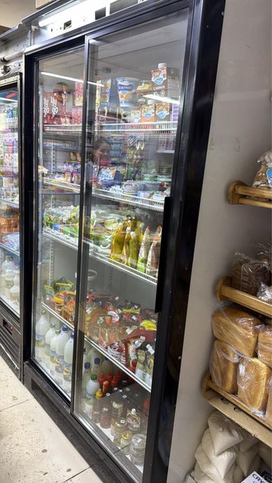 Продам холодильник