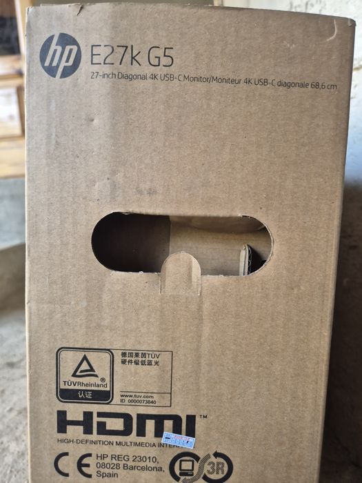 HP - 27" EliteDisplay E27k G5 4K Monitor,