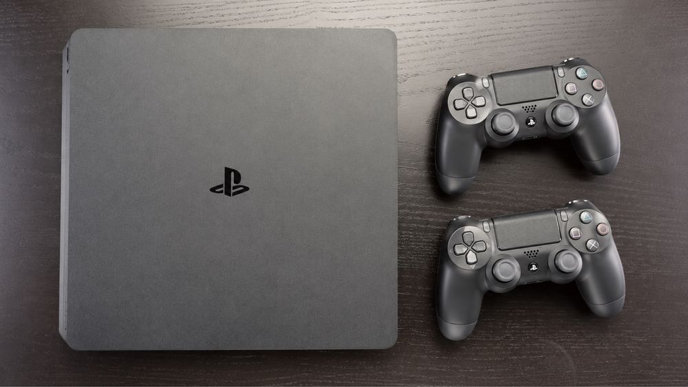 Playstation 4 slim 1tb