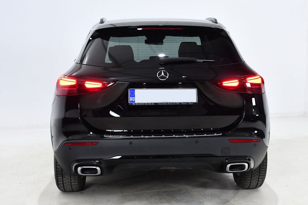 Mercedes-Benz GLA Mercedes-Benz GLA 180 Mild-Hibrid /  2024 / Full Led / Distr