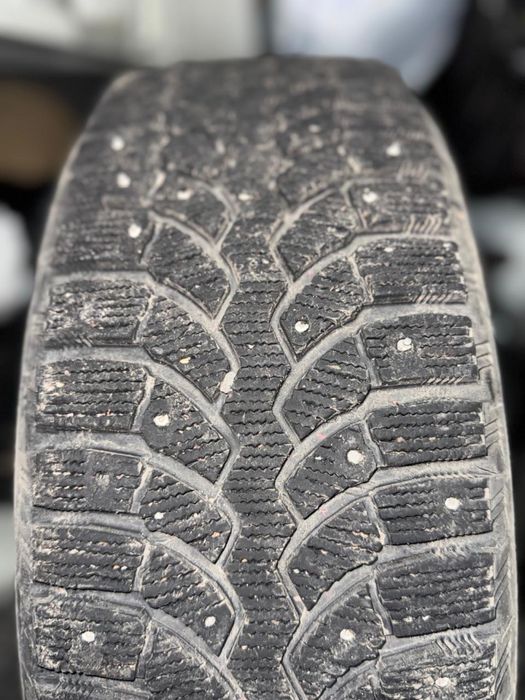 Продам шины 205/65 R16