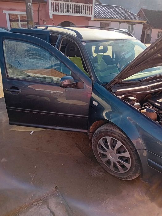 Vând bora 16 benzina  stare foarte bună