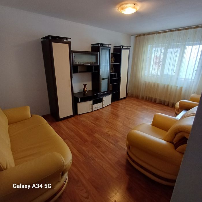 Inchiriez aprtament 2 camere bloc F26