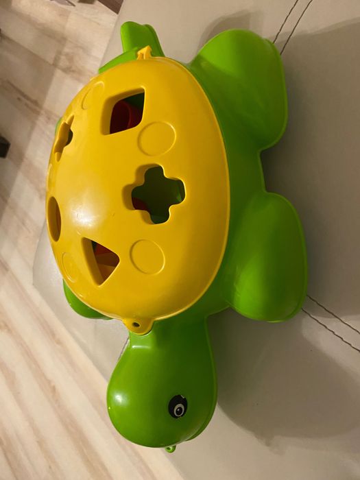 Бебешки играчки - пъзели, сортери, музикални