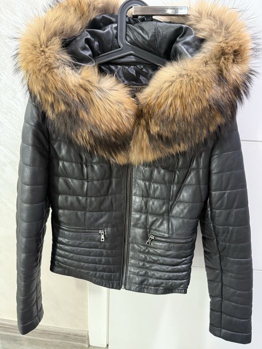 Дамски зимни якета