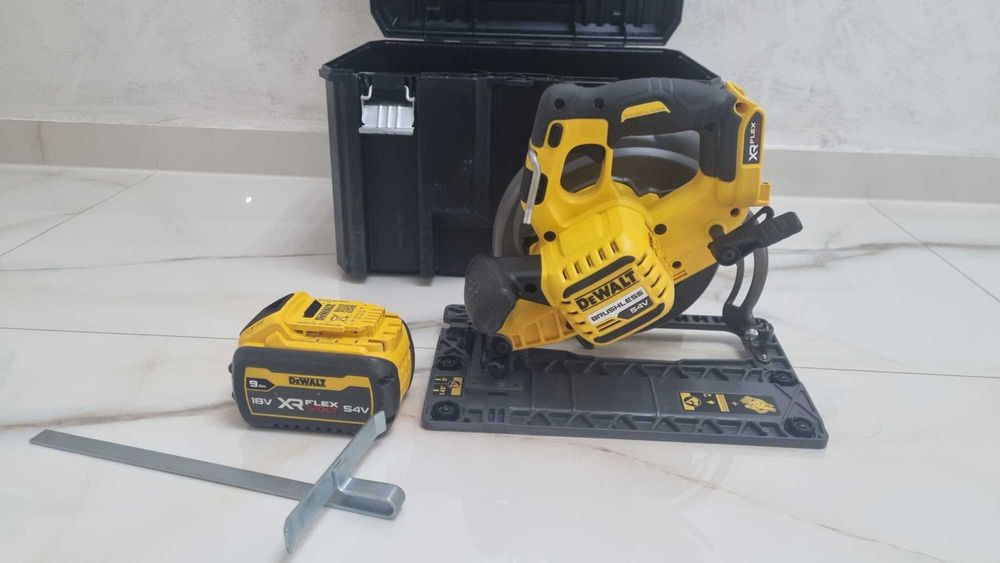 Circular Dewalt 54v