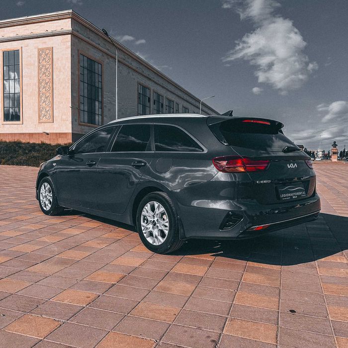 Аренда авто Kia Ceed
