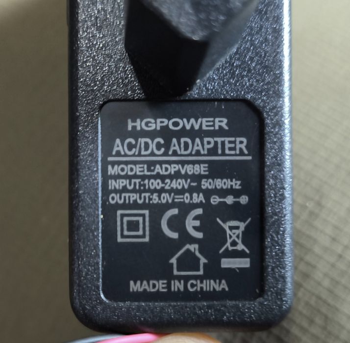 Продам Блок питания 5v -08A