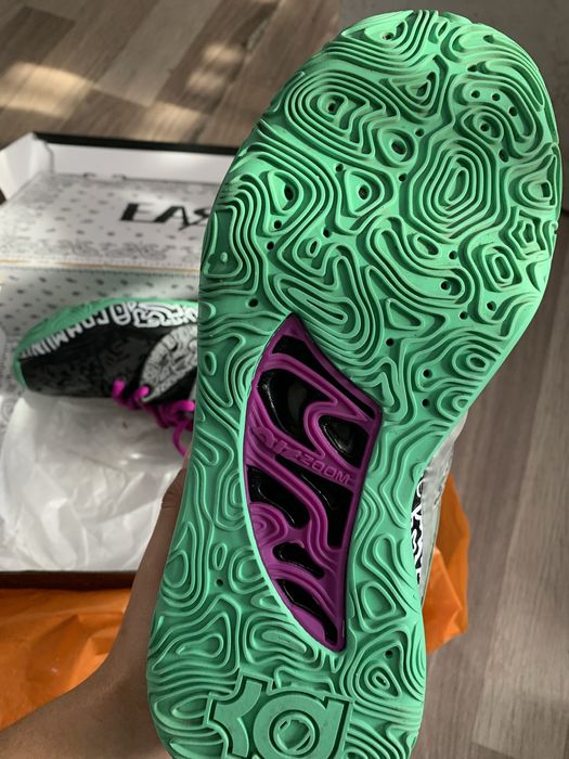 кроссовки баскетбольные кд 15