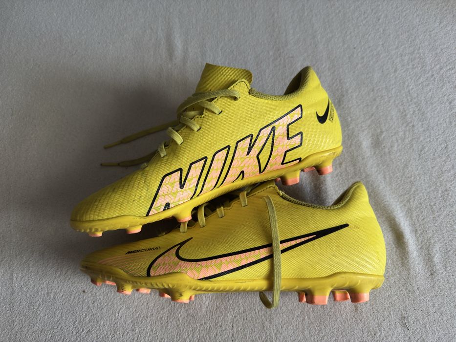 Ghete de fotbal Nike JR Vapor 15 Club