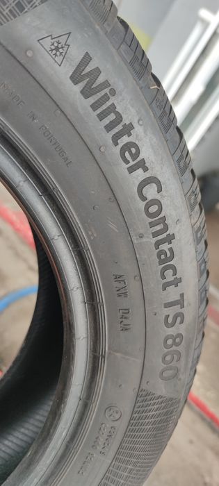 205 60 16-4бр Континентал (зимни)