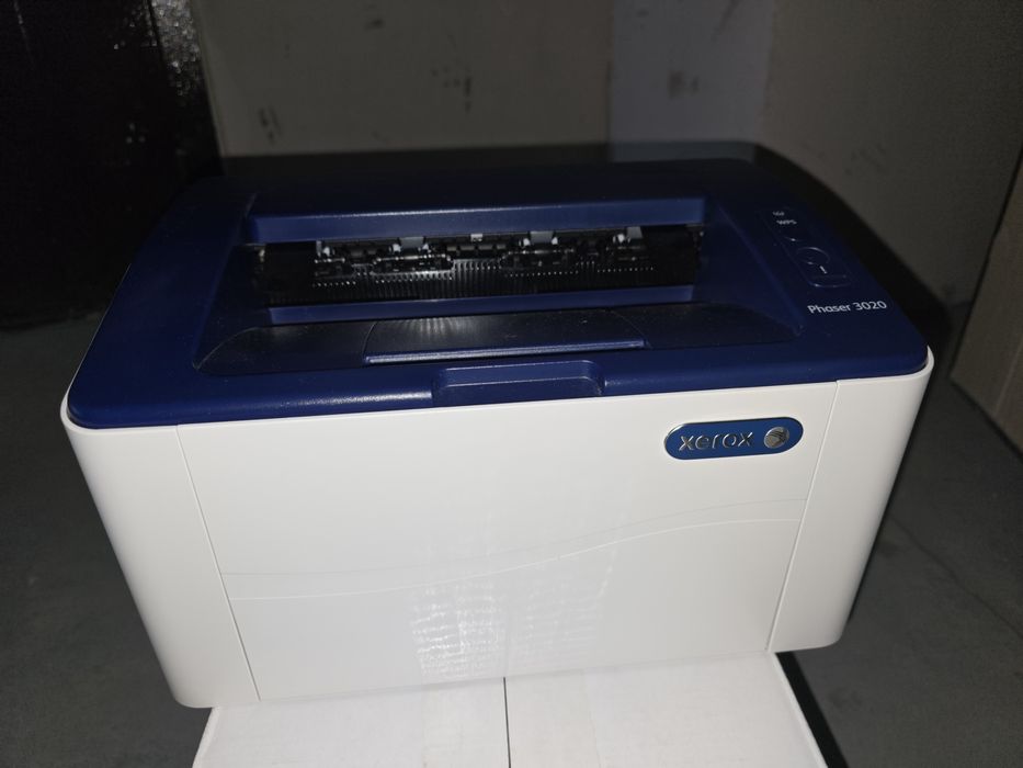 Продам принтер Xerox Phaser 3020