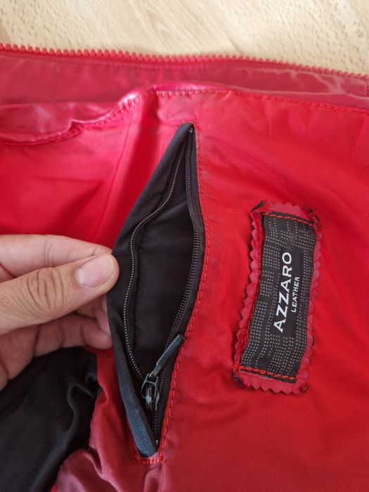 Продам кожаную куртку