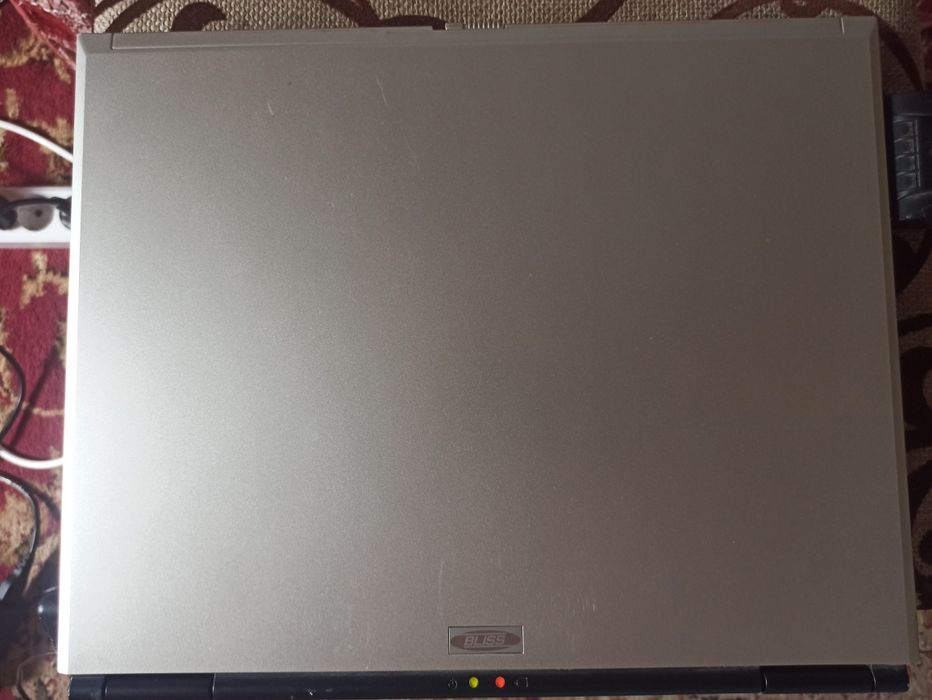 Ноутбук   Bliss Sosc