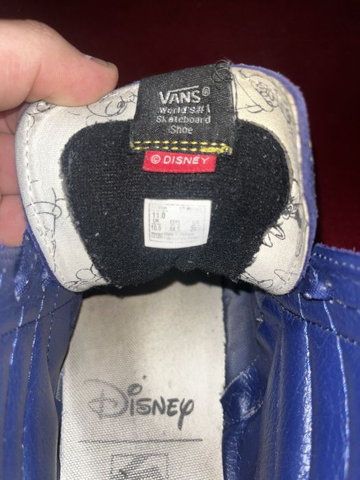 vans x disney mickey mouse