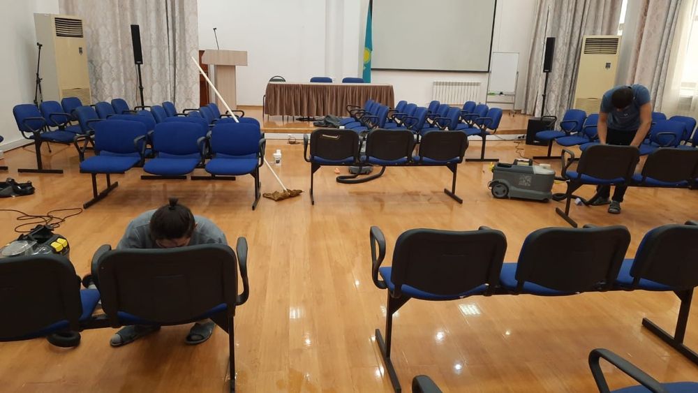 Химчистка мягкой МЕБЕЛИ И КОВРАЛИНА