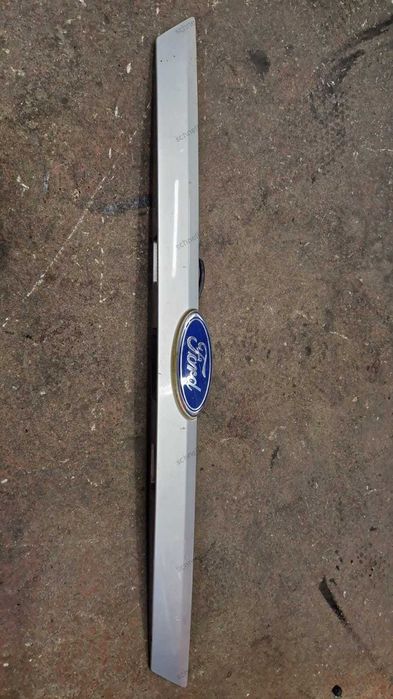 Ornament portbagaj Ford Focus 2 cod 9M51-A43404-A Zalau • OLX.ro