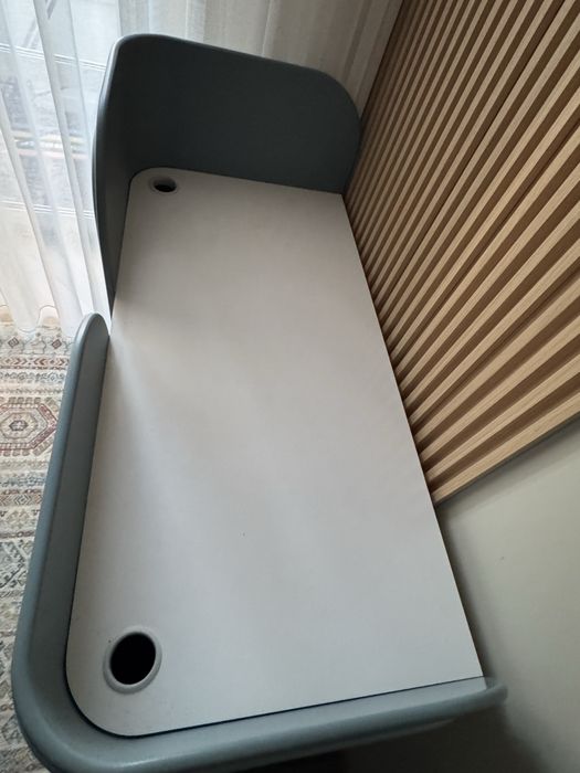 Продаю ресепшн, новый