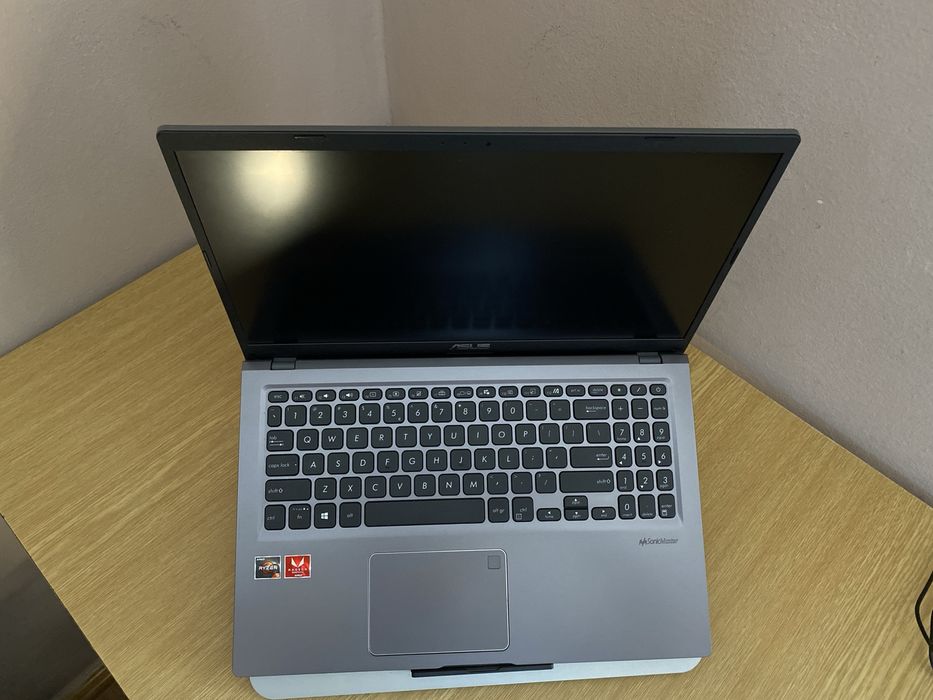 Laptop Asus VivoBook Go 15 M515DA, 8 GB RAM, 15,6 inch