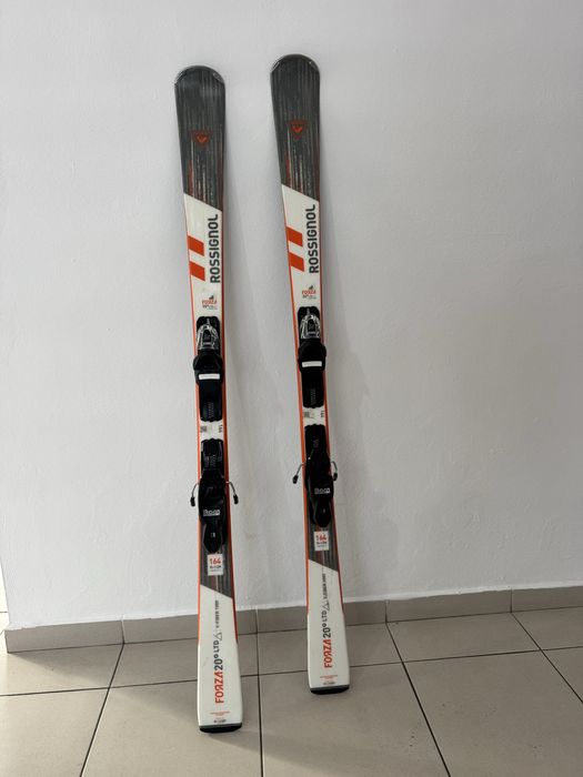 Schiuri/ ski Rossignol 164 cm