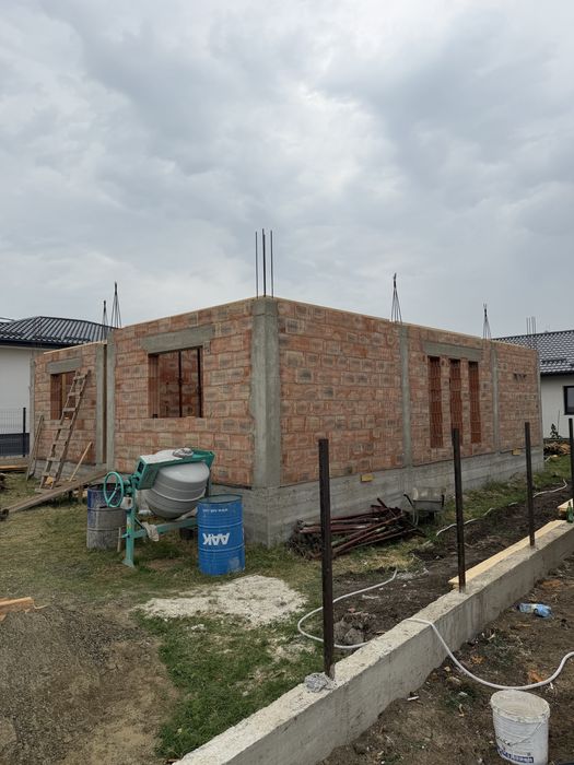 Casă plan parte în Dancu Holboca