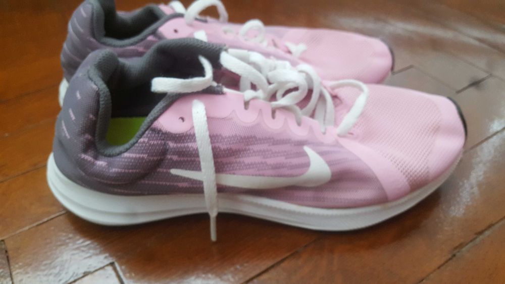Дамски маратонки Nike 38н