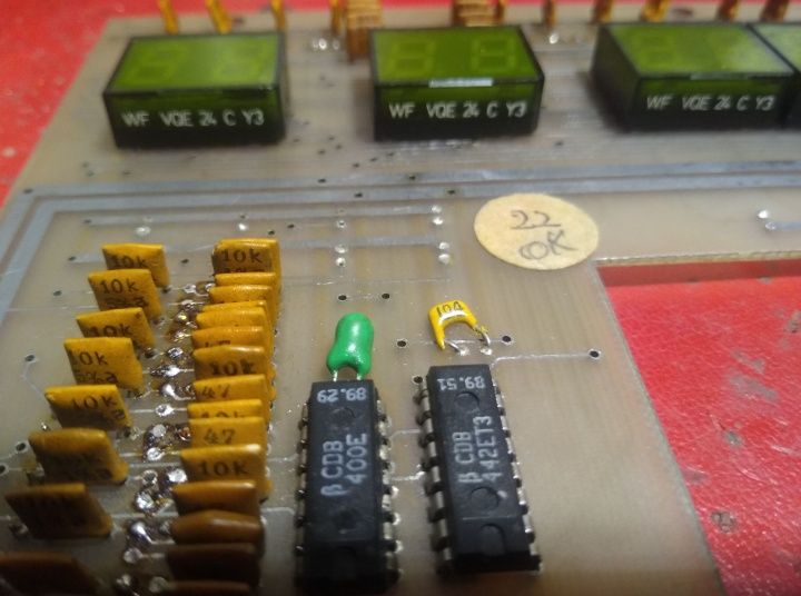 Modul cu 6 bucati x afisaj dublu LED, 3x ic CDB 442 si 56 x rezistente
