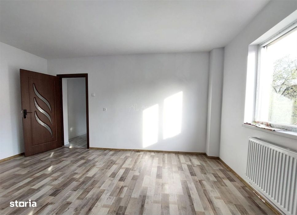 Vanzare sau SCHIMB, 3 camere, etaj 2, renovat, Aleea Tineretului