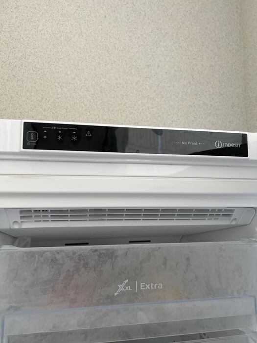Морозильник indesit