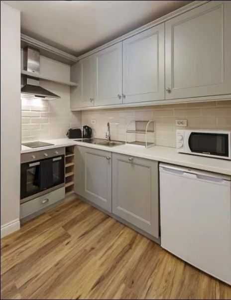 Тристаен апартамент в ж.к. Младост 1А