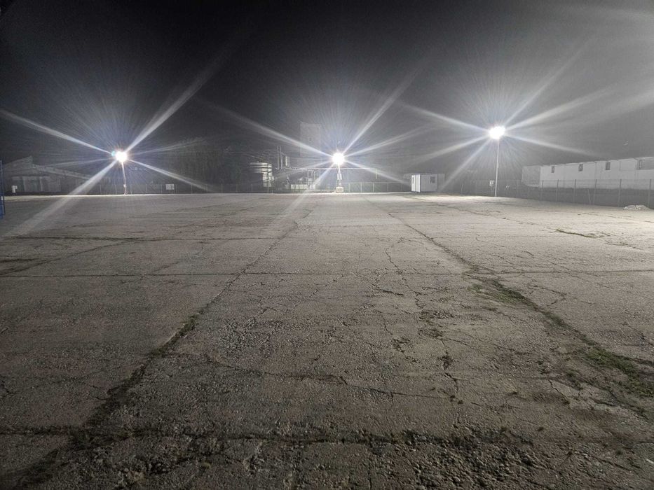 Inchiriez platforma betonata A1 km 94 langa Pitesti – acces TIR, utilitati, PSI, supraveghere video