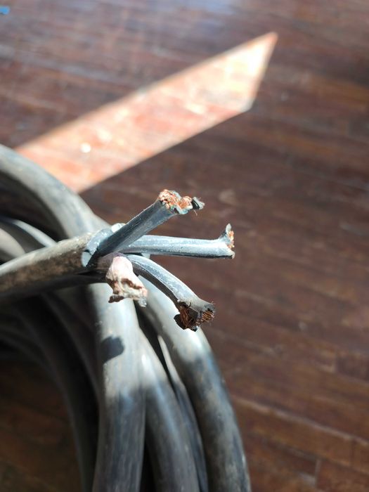 Cablu MCCG 4X16 flexibil de cupru multifilar cu izolatie de cauciuc