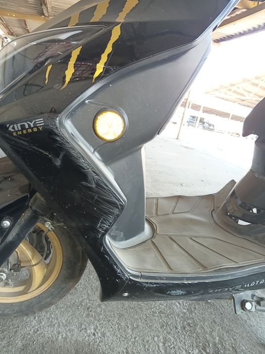 Скутер JINYE M8 про