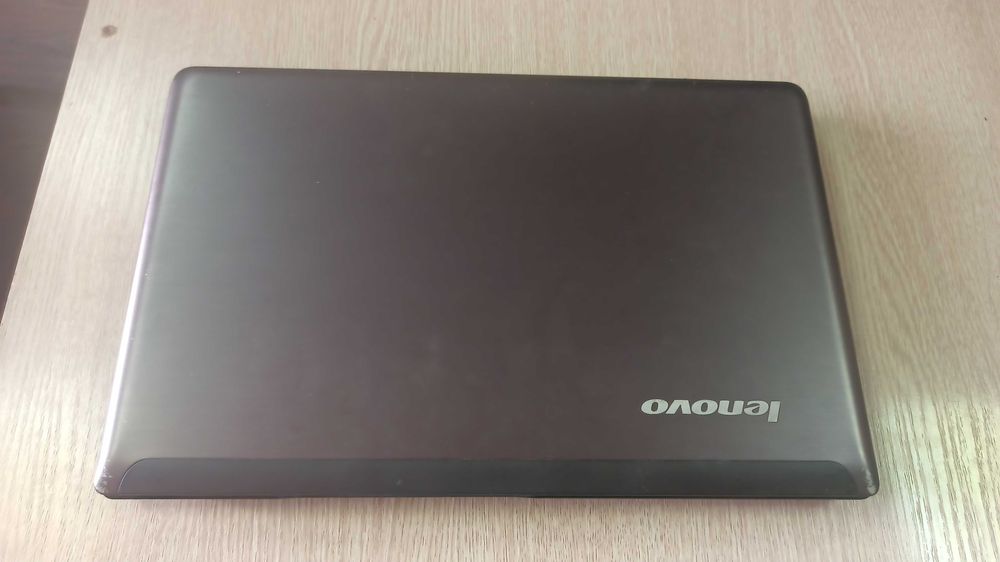 Ноутбук Lenovo IdeaPad Z570