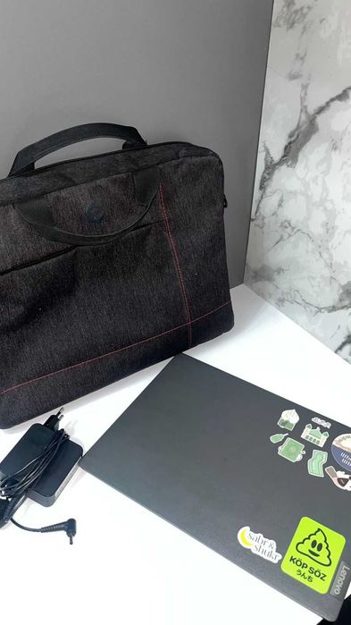 Ноутбук Lenovo  LAPTOP-3B4IG66J