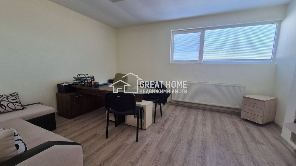 Продава се Промишлена сграда в Търговище, Промишлена зона - 7500 кв.м за 240 €/кв.м - Снимка #4