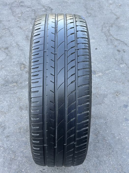 245 60 R18 отличное состояние