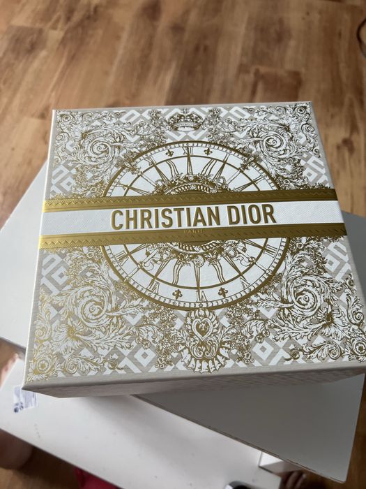 Нова картонена Кутия Christian Dior