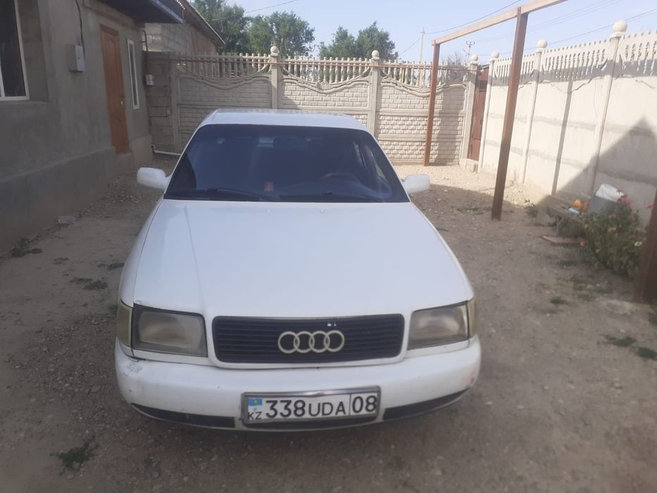 Продаю машину Ауди S4
