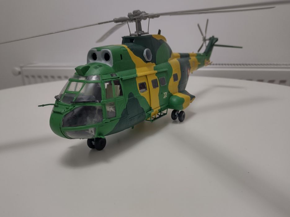Elicopter IAR 330 puma