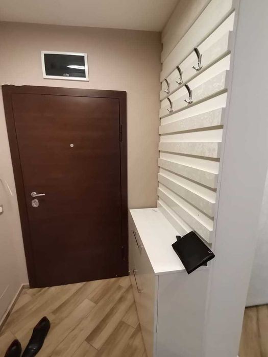 Дава се под наем Тристаен апартамент в София, Гео Милев - 112 кв.м за 504.9 € - Снимка #5