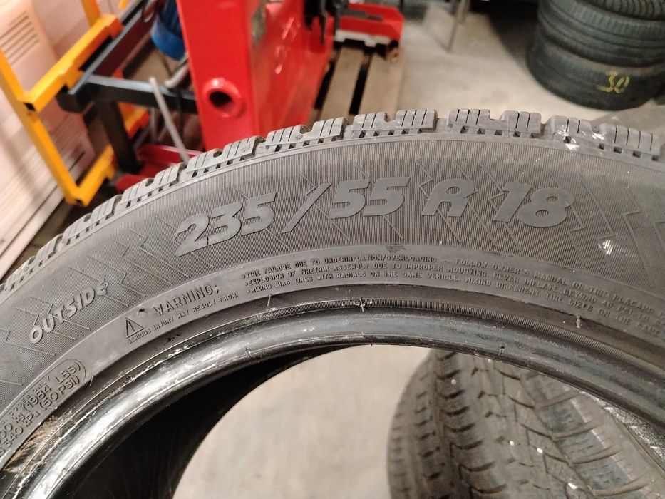 4бр.зимни гуми 235/55/18 Michelin