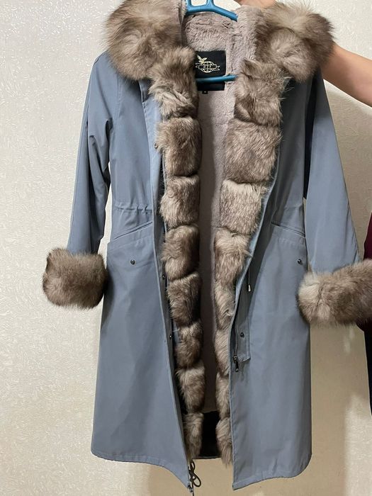 Зимняя женская парка.