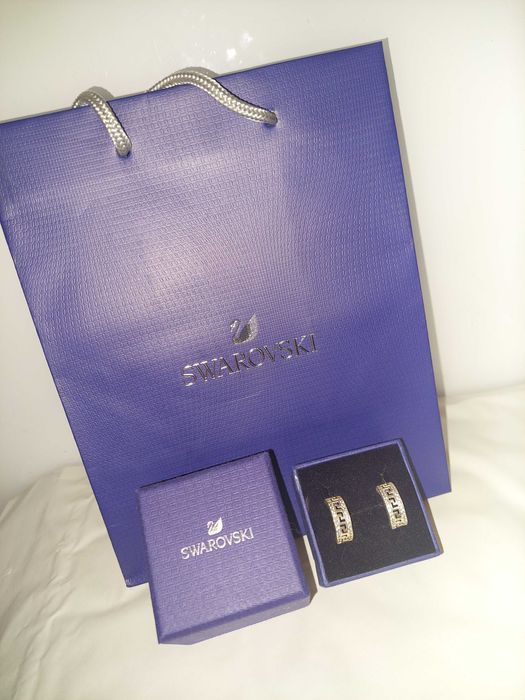 Cercei de argint marcati 925 rotunzi cu cutie si panga cadou Swarovski