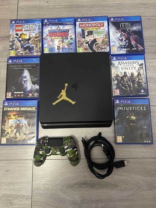 Playstation 4 ( Ps4 ) Slim cu joc la alegere