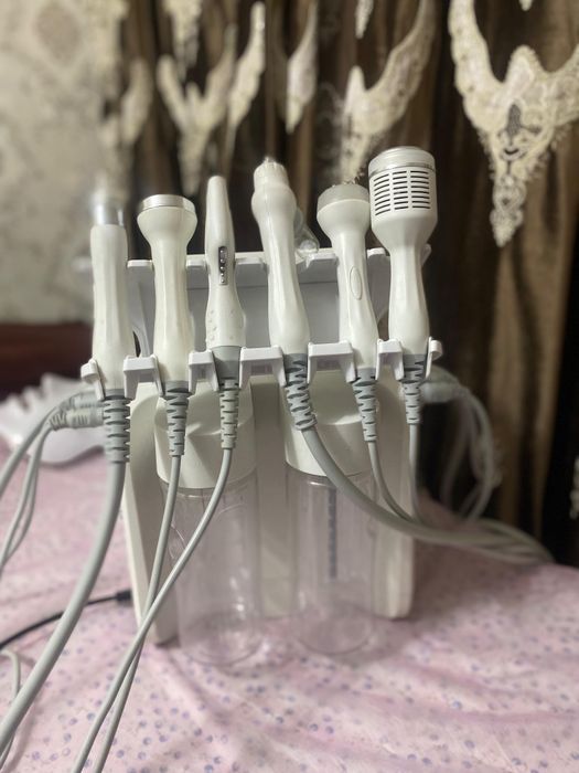 LED-фотонная маска для лица