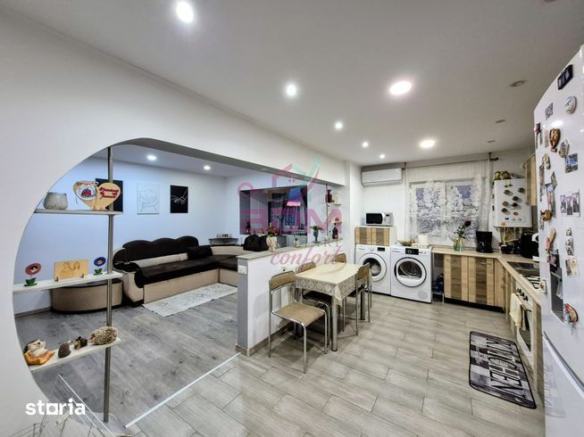 Vand apartament 3 camere