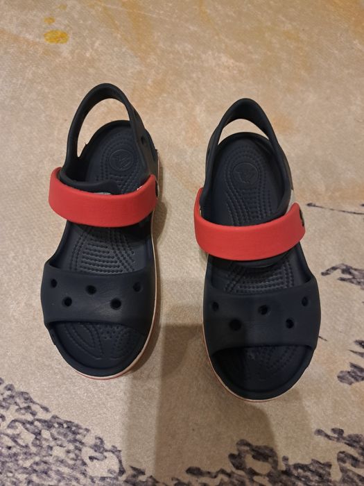 Сандали CROCS червен цвят