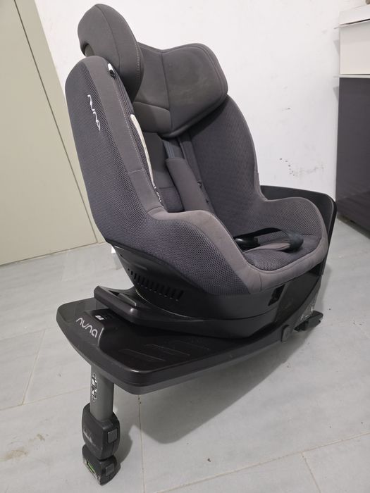 Столче за кола LUNA 360°въртящо се на